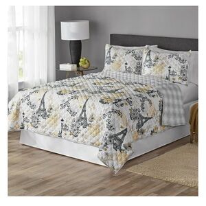 Mainstays Classic Paris White Polyester Quilt,Full/Queen, King, Reversible